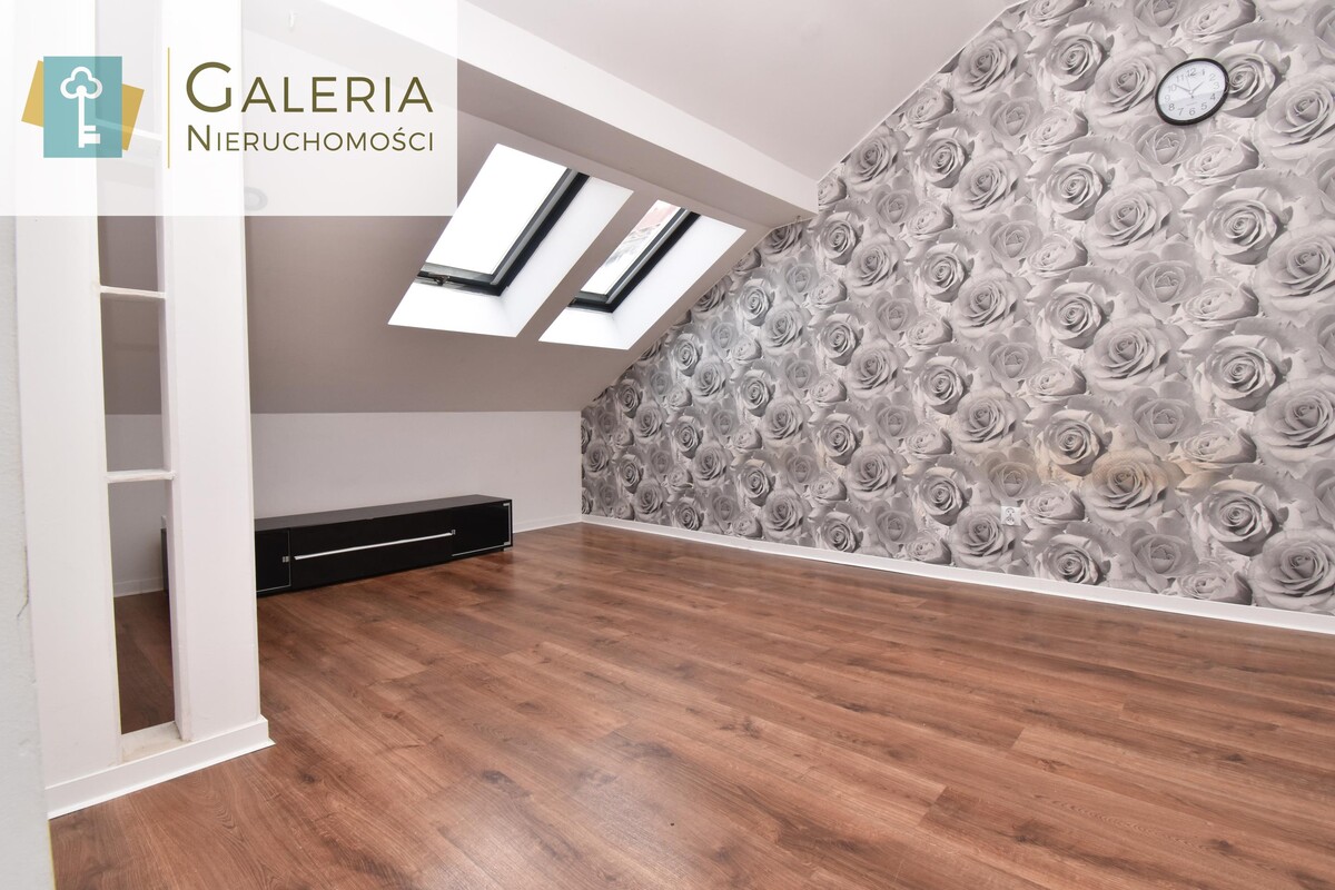 Elbląg GALERIA NIERUCHOMOŚCIZ pasji i miłości do nieruchomościNa sprzedaż: Rodzinne 4 pokojowe mieszkanie z duszą