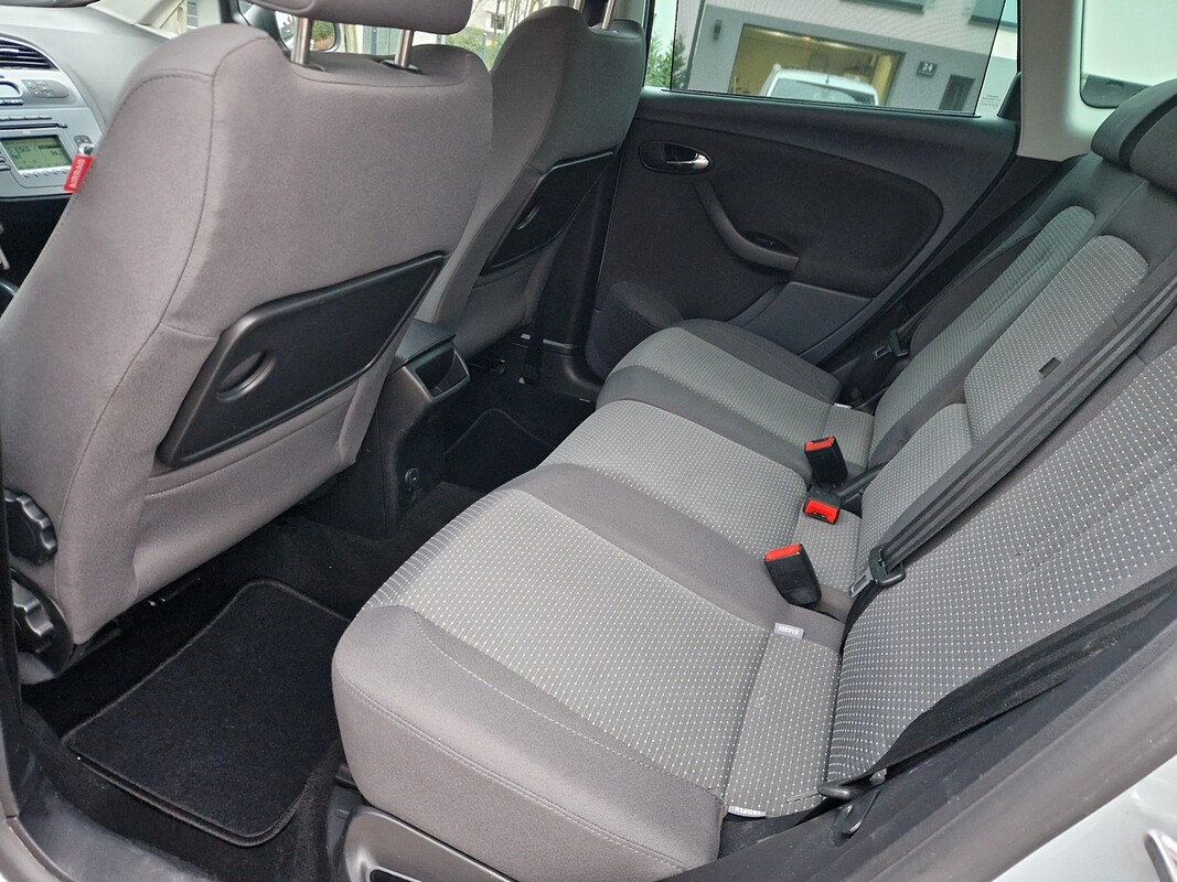 Elbląg Seat Altea 1.6MPI 102KMWersja XLPełna Opcja wyposażeniaSprowadzony_Zarejestrowany !