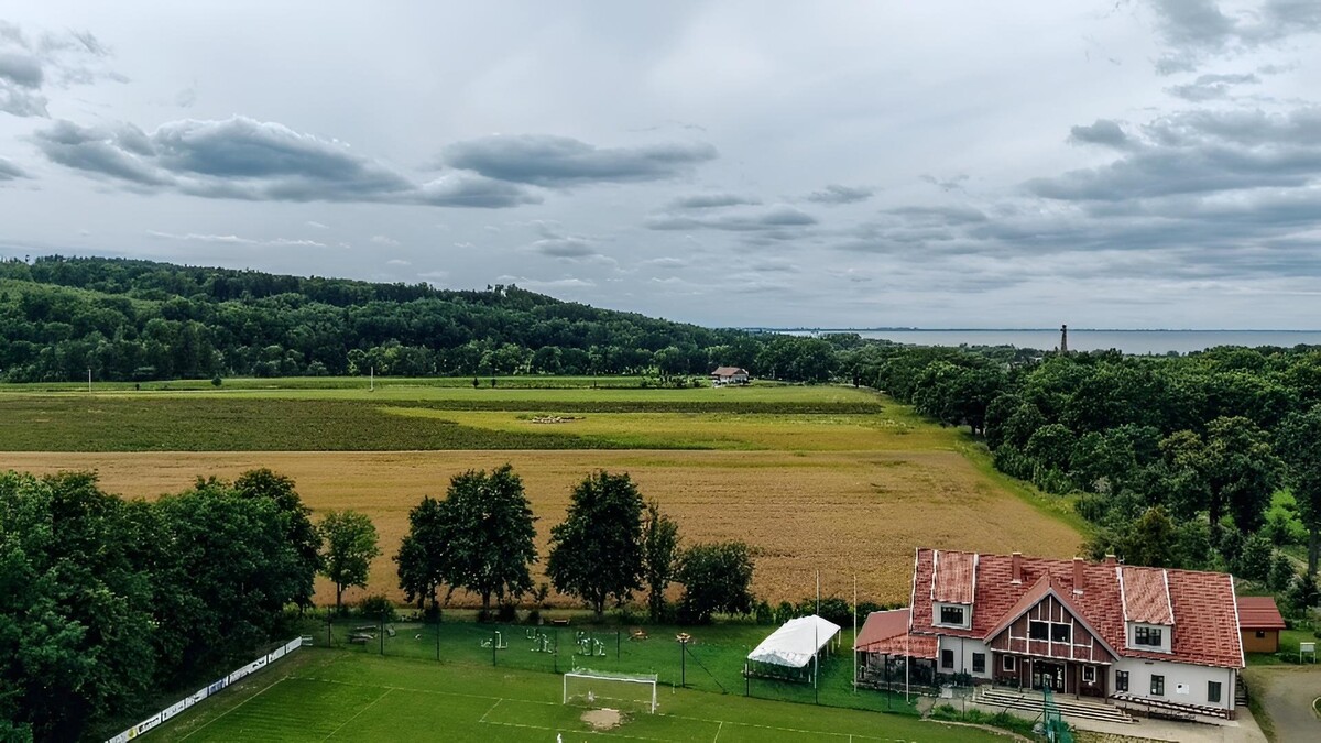Elbląg Nawiąże współpracę z biurami pośrednictwa nieruchomości w zakresie robienia zdjęć z drona.