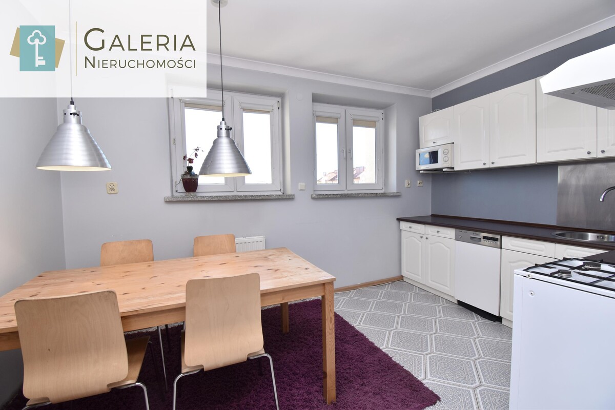 Elbląg GALERIA NIERUCHOMOŚCIZ pasji i miłości do nieruchomościNa sprzedaż: 2 pokoje z balkonem w super lokalizacjiul.