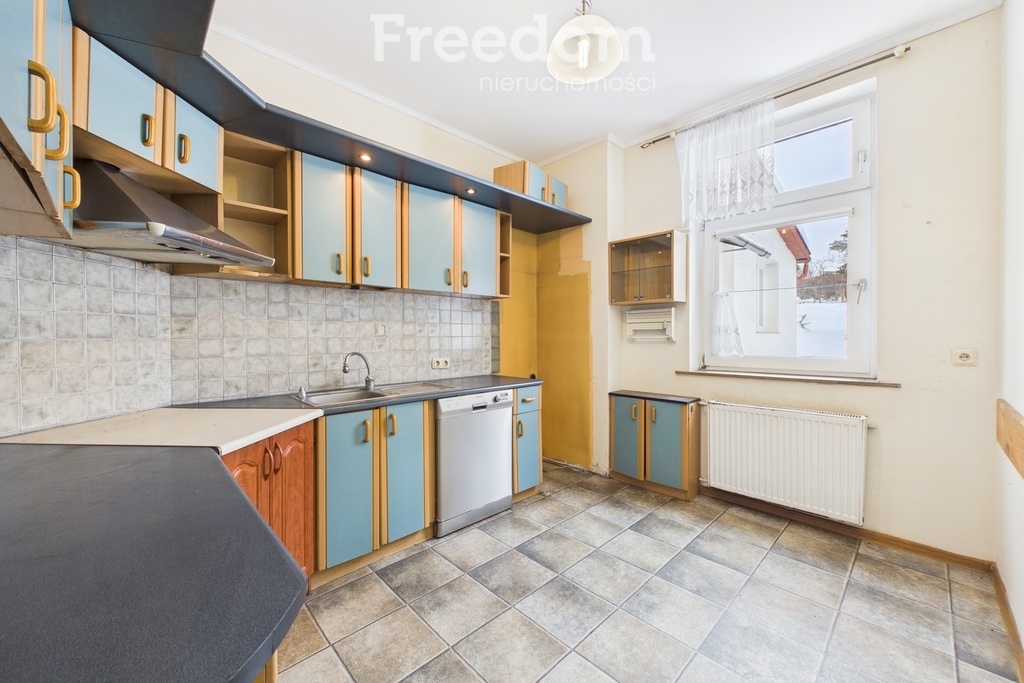 Elbląg FREEDOM NIERUCHOMOŚCISprzedam dom - Sztum. Na sprzedaż bliźniak w ścisłym centrum Sztum, położony w