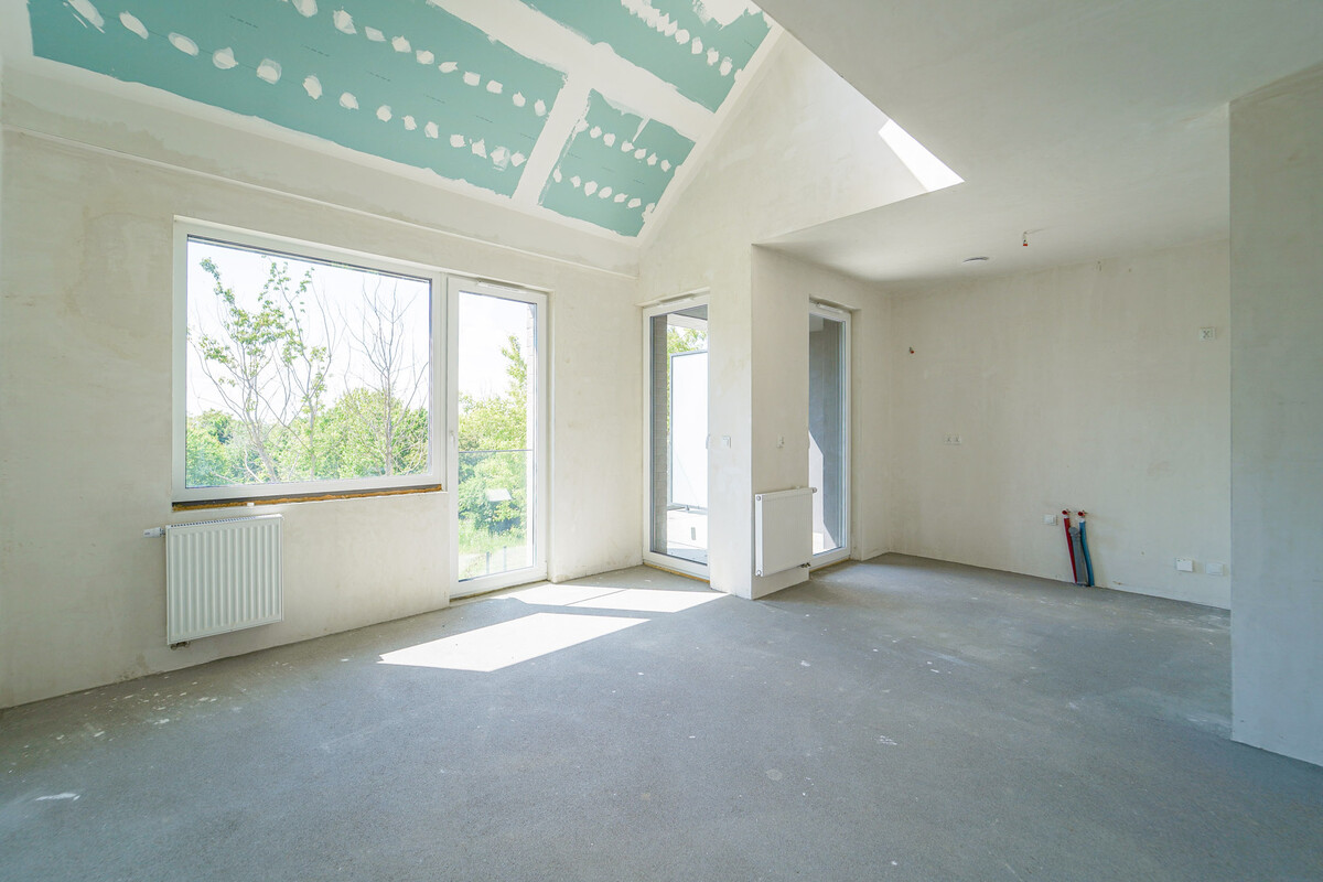 Elbląg KINGDOM NIERUCHOMOŚCI BLISKO CIEBIENA SPRZEDAŻ NOWOCZESNY DWUPOZIOMOWY 4-POKOJOWY APARTAMENT W STANIE