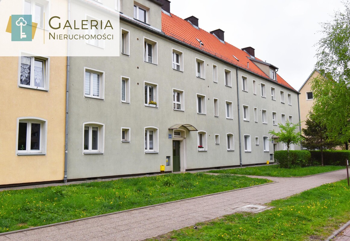 Elbląg GALERIA NIERUCHOMOŚCIZ pasji i miłości do nieruchomościNa sprzedaż: 2 pokojowe mieszkanie, 1 piętro ul.