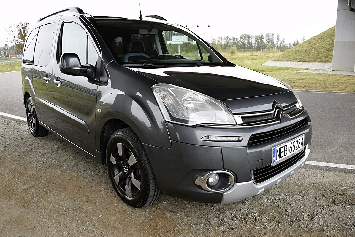 Elbląg Citroen Berlingo 1.6 Diesel, 2014 rok. Przestronne wnętrze. Zamiana. Auto w wersji osobowej – bardzo