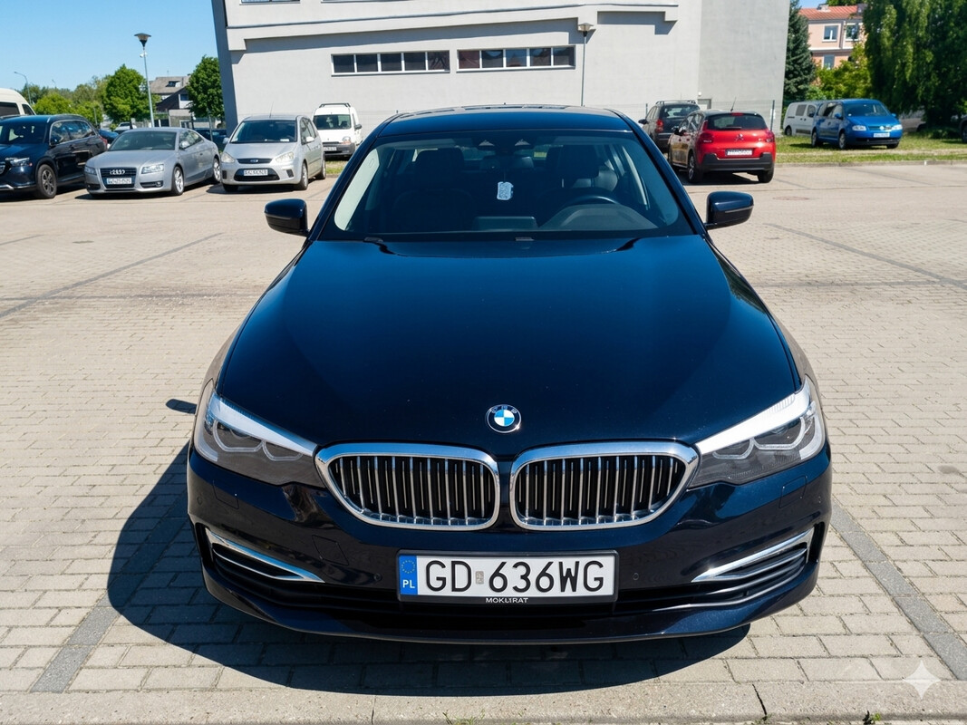 Elbląg Witam Posiadam na sprzedaż bardzo ładne BMW G30 w wersji Luxury line Limuzyna z oszczędnym dwulitrowym