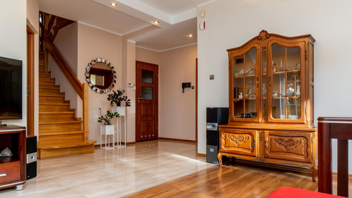 Elbląg TO MY SPRZEDAJEMYNIERUCHOMOŚCI W TYM MIEŚCIEBIURO NIERUCHOMOŚCIAMERICAN HOMEFOR SALE - DOM - JEMIOŁOWA