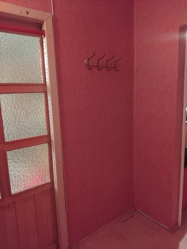 Elbląg Sprzedam Kawalerkę 34m2 z zabudowanym dużym balkonem. Okna PVC. Do lokalu przynależy piwnica