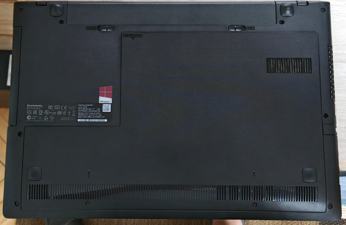 Elbląg Notebook 17 Lenovo Z70-80 - Type 80FG i5-5200U 2.2Ghz RAM8GB SSD500GB nVidia GeForce840M4GB MS-Windows 11 Pro