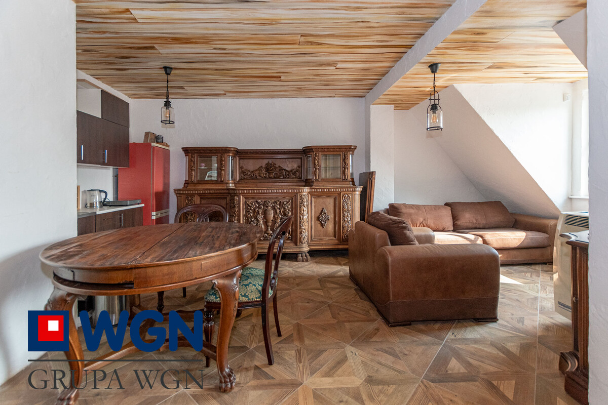 Elbląg WGN Nieruchomości oddział Elbląg ma zaszczyt zaprezentować Państwu mieszkanie położone na 4 i 5 piętrze