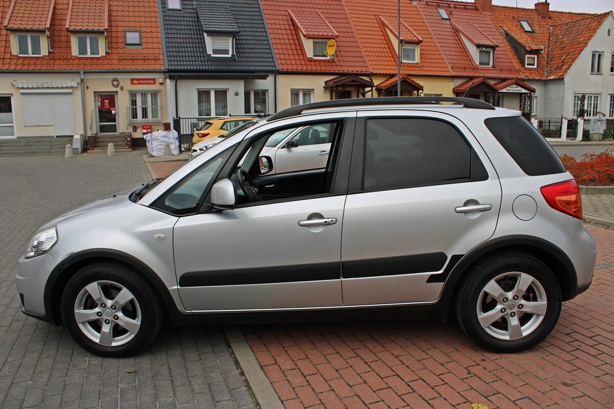 Elbląg SUZUKI SX4 Silnik : 1.6 120KM (Benzyna)Zarejestrowany i ubezpieczony!
