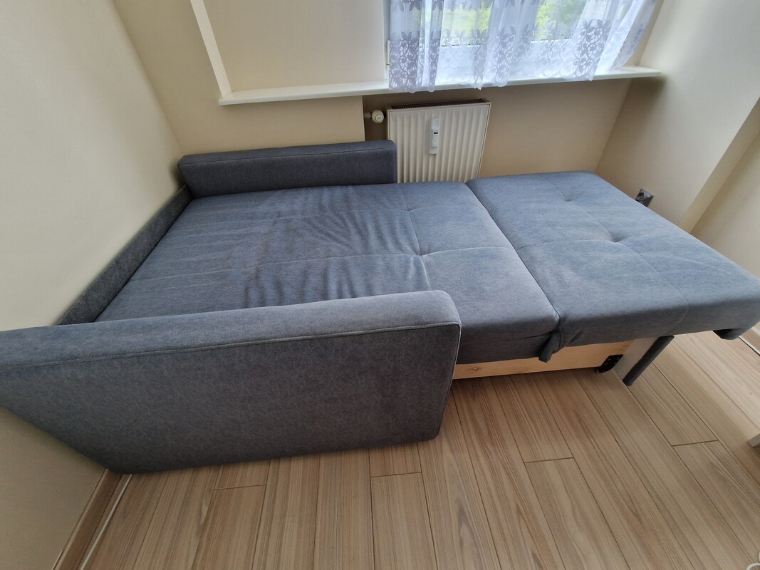 Elbląg Sprzedam jednoosobową amerykankę – bardzo dobry stan.