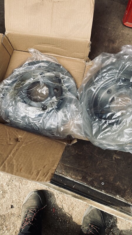 Elbląg Kosiarka einhell z napędem
Stan dobry. Sprawna, napędem sprawny. Jeździ kosi