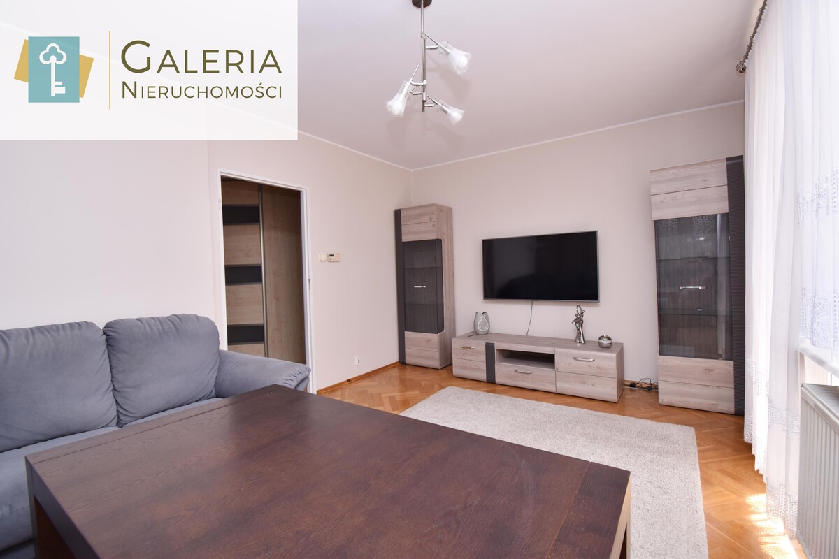 Elbląg GALERIA NIERUCHOMOŚCIZ pasji i miłości do nieruchomościNa sprzedaż: 3 pokoje na 1 piętrze gotowe do
