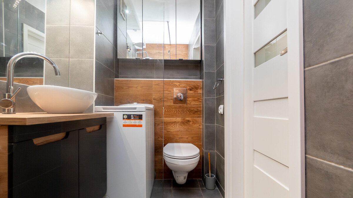 Elbląg TO MY SPRZEDAJEMYNIERUCHOMOŚCI W TYM MIEŚCIEBIURO NIERUCHOMOŚCIAMERICAN HOMEFOR SALE - 2 POKOJE -