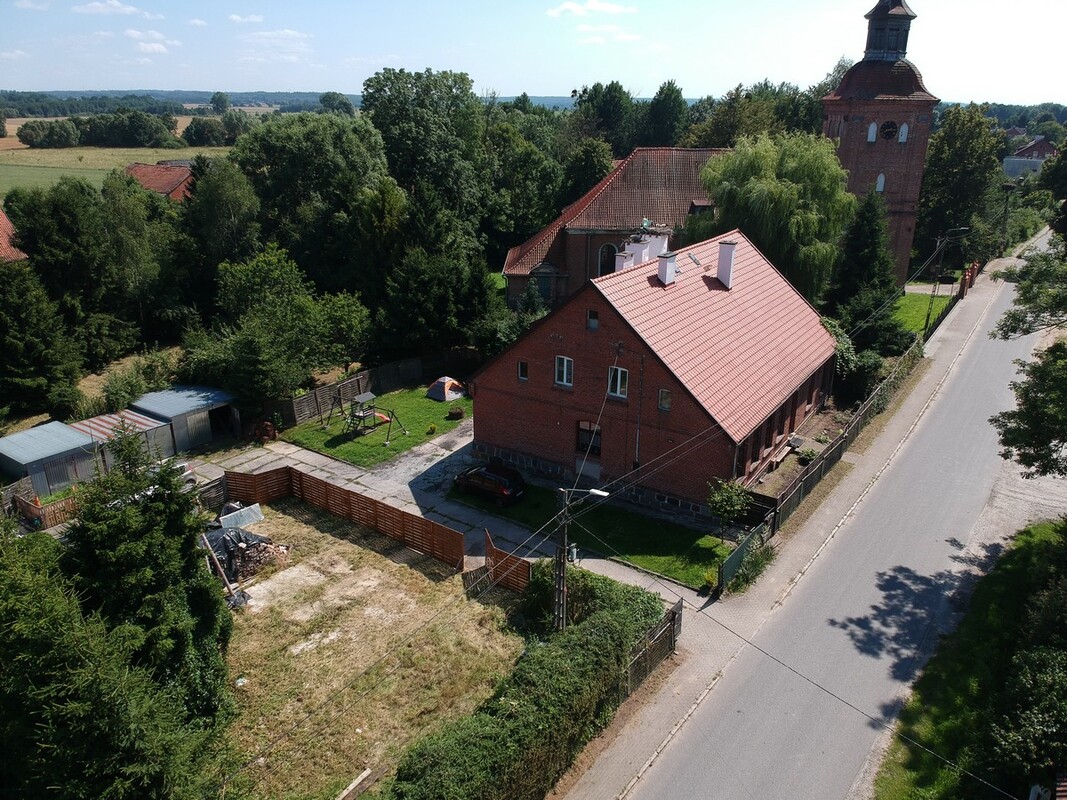 Elbląg SZULC & SZULC BIURO NIERUCHOMOŚCI NA SPREDAŻ Mieszkanie - Osiek gmina Godkowo Powierzchnia: 195 m2
