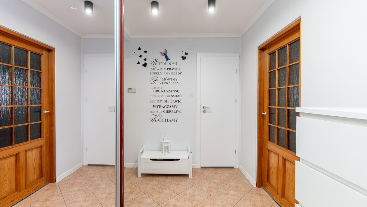 Elbląg TO MY SPRZEDAJEMYNIERUCHOMOŚCI W TYM MIEŚCIEBIURO NIERUCHOMOŚCIAMERICAN HOMEFOR SALE - 2 POKOJE -