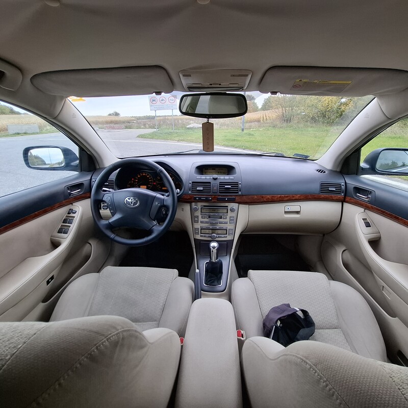 Elbląg Sprzedam Toyota Avensis T25 2.0 benzyna 2004 rok