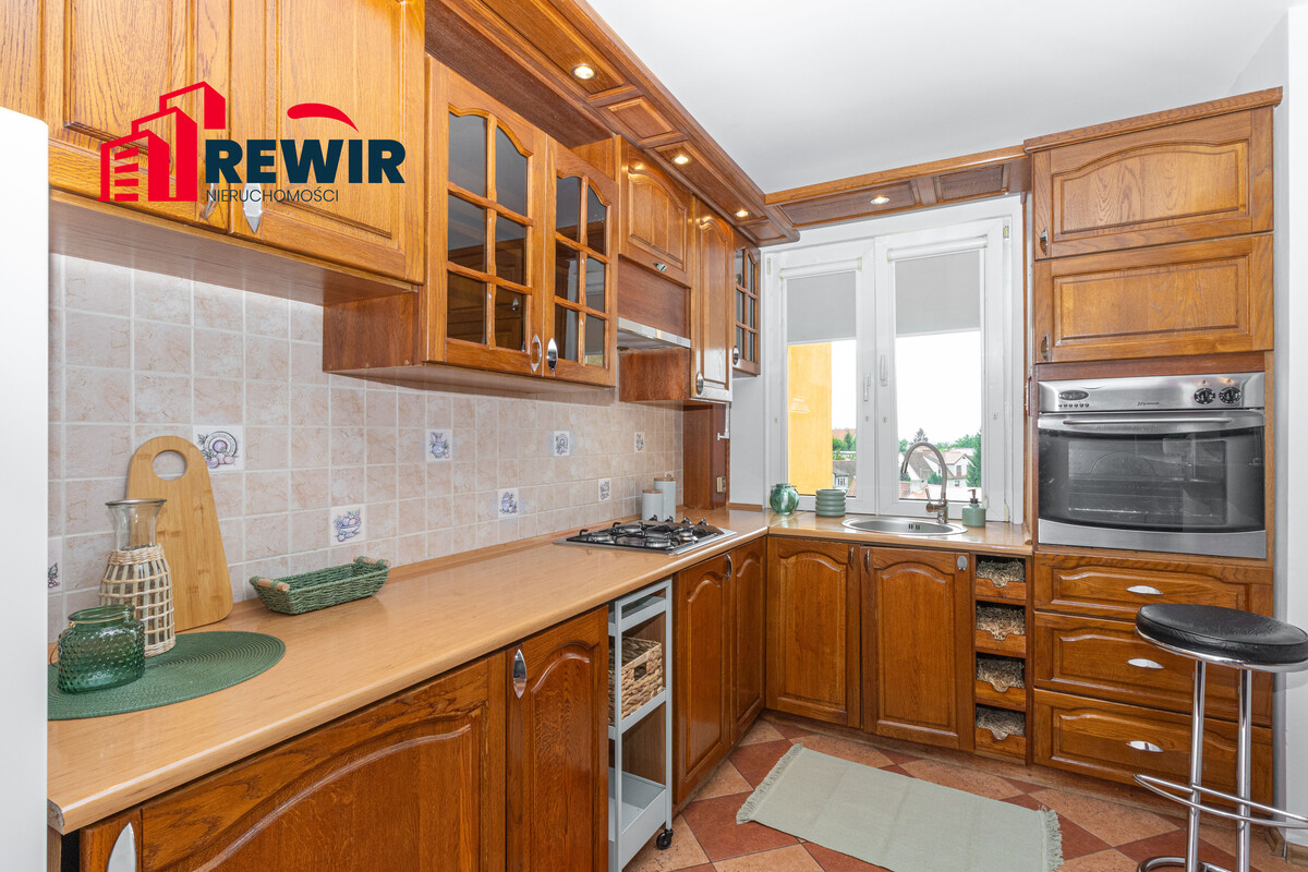 Elbląg RewiR NieruchomościWybierz Swój🎄Wymarzony RewiR Prezentujemy Państwu 2-pokojowe mieszkanie przy