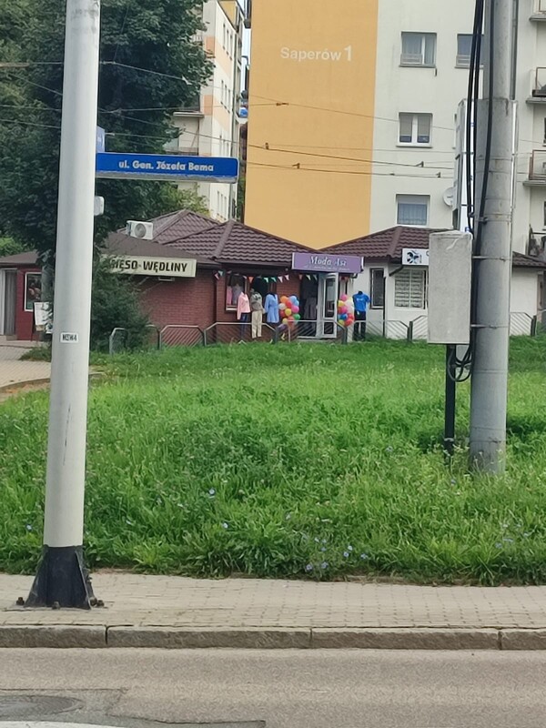 Elbląg Wynajmę atrakcyjny lokal użytkowy, idealny pod działalność kosmetyczną ( kosmetyczka, stylistka