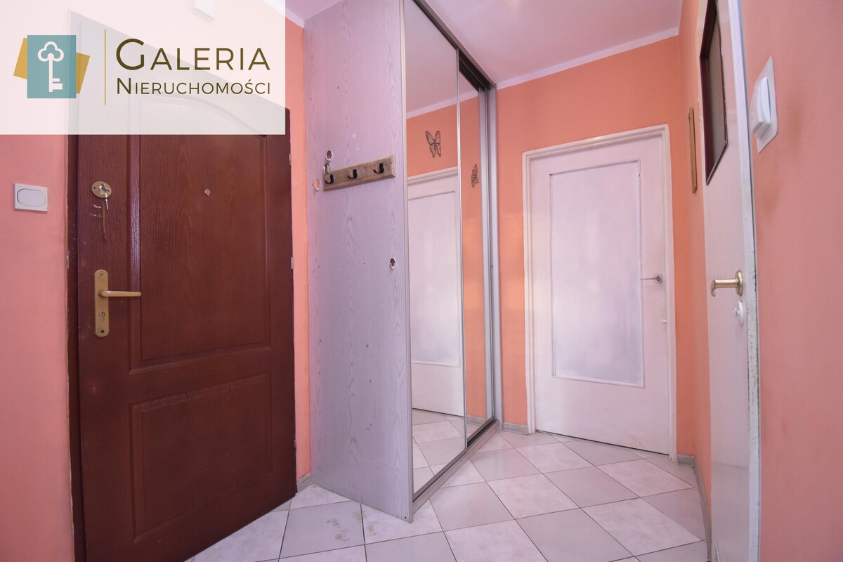 Elbląg GALERIA NIERUCHOMOŚCIZ pasji i miłości do nieruchomościNa sprzedaż: Parter, balkon i funkcjonalny