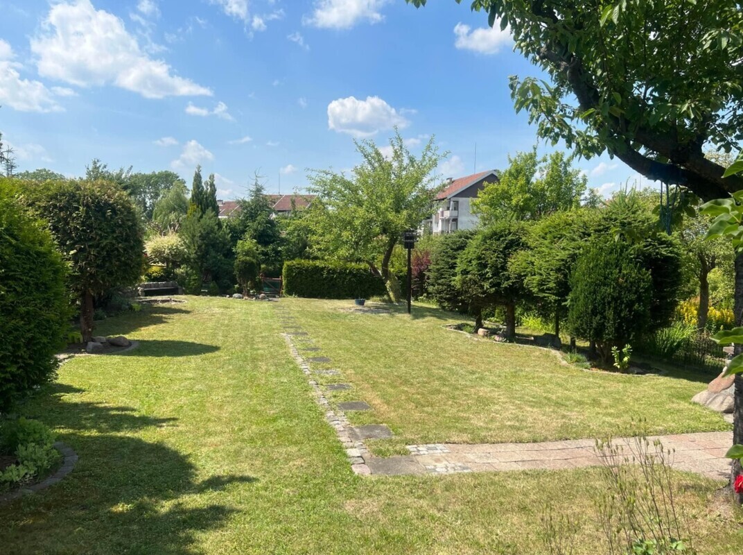 Elbląg Sprzedam działkę ogrodową w Elblągu przy ulicy Kościuszki o powierzchni 392 m2.Na działce znajduje się