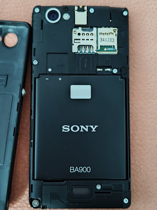 Elbląg Sprzedam Sony Xperia M
Telefon w idealnym stanie brak śladów użytkowania
Idealny do uzupełnienia kolekcji