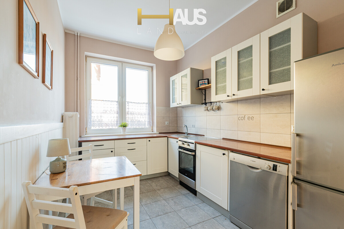 Elbląg DZIEŃ OTWARTY 20.02.2026r (PIĄTEK)ELBLĄG UL.1 MAJA CENTRUM MIASTA 2 POKOJE, OSOBNA KUCHNIAPOWIERZCHNIA