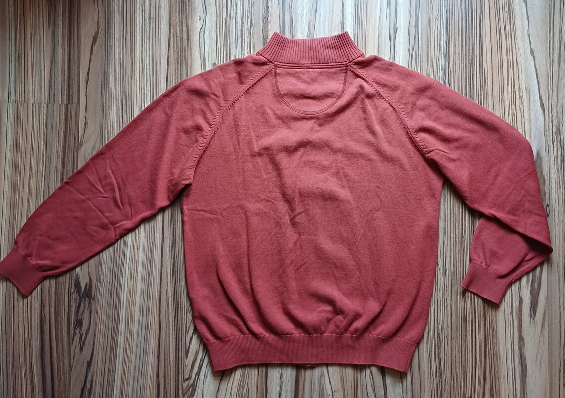 Elbląg Sweter męski CASAMODA rozpinany, 100% bawełna, rozmiar L, logowony zamek, wyszywane logo z przodu, stan bardzo