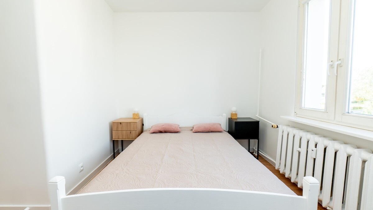 Elbląg TO MY SPRZEDAJEMYNIERUCHOMOŚCI W TYM MIEŚCIEBIURO NIERUCHOMOŚCIAMERICAN HOMEWYNAJMĘ - 2 POKOJE -