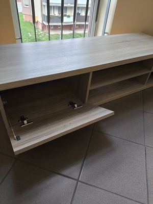 Elbląg Sprzedam meblościankę, szafka RTV 135x42x33,szafka wisząca z półką szklaną 87x31x50,szafka stojąca z półką
