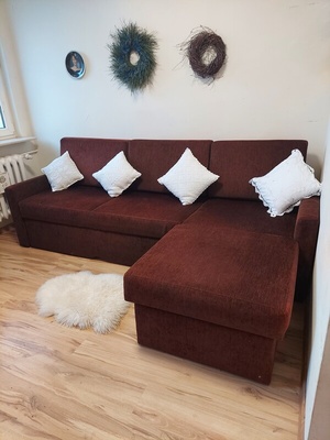 Elbląg Pilnie sprzedam dużą rogówkę ( remont) wykonana na zamówienie kolor czekoladowy. Cena podlega lekkiej