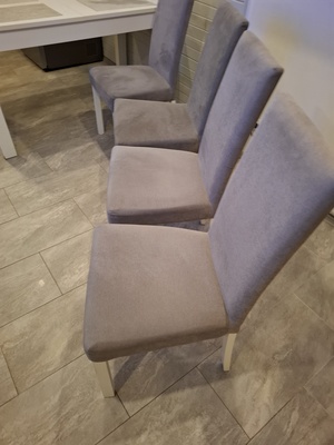 Elbląg Sprzedam 4 krzesla w kolorze szarym