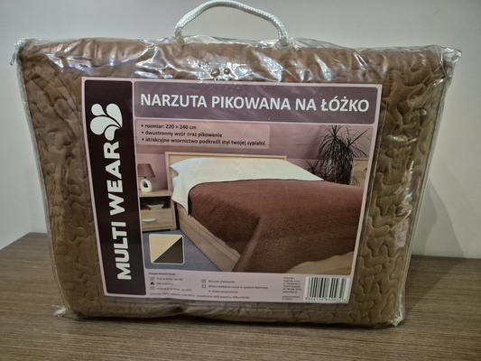 Elbląg Narzuta na łóżko, nowa nigdy nie używana. Rozmiar 220 x 240