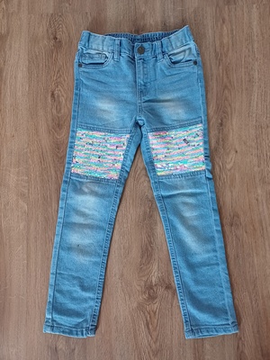 Elbląg Spodnie jeansowe dla dziewczynki rozmiar 116 na gumce tęczowe cekiny na nogawkach stan doskonały