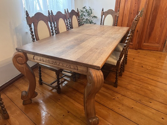 Elbląg Sprzedam duży stół dębowy - ręcznie rzeźbiony