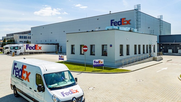 Elbląg 🚚 Zostań Kurierem w GREGOR TRANS – Pracuj z FedEx! 📦
Dołącz do zespołu GREGOR TRANS, partnera jednej z