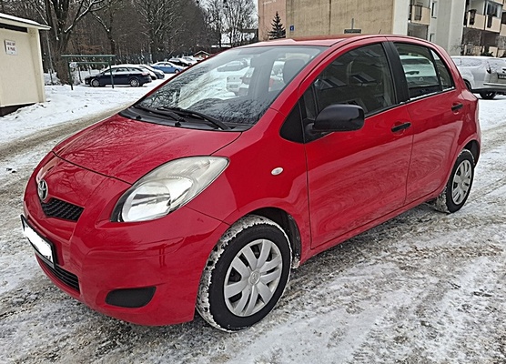 Elbląg TOYOTA YARIS1.0 BenzynaM-2011 rSalon PolskaPrzebieg 171 tyś. kmZADBANA&nbsp; 