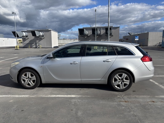 Elbląg OPEL INSIGNIA SPORTS TOURER 1.8