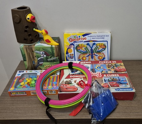 Elbląg Zabawki edukacyjne: - creative mosaic, nowa układanka na zasadzie wciskania pinezek - komplet domino, puzzle 30