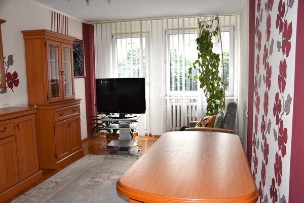 Elbląg ATUT NIERUCHOMOŚCI POLECA:Dwupokojowe mieszkanie w bloku na parterze, idealne dla osób starszych, młodej