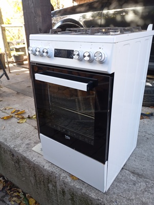 Elbląg Kuchenka gazowoelektryczna 
Stan dobry
Cena 120zł