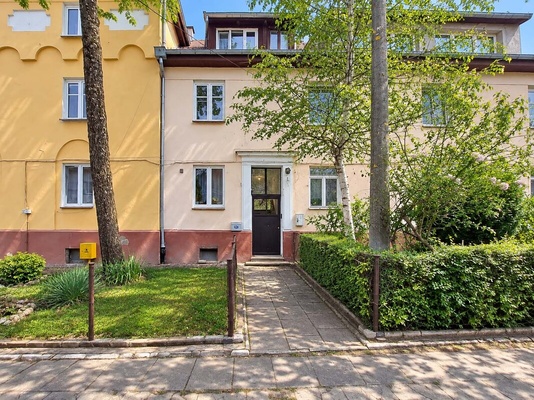 Elbląg DE FACTO NIERUCHOMOŚCITWÓJ ZAUFANY PARTNER MIESZKANIE W NA UL. ORĘŻNEJ W ELBLĄGU 114,48 M2 - 4 POKOJE W TYM