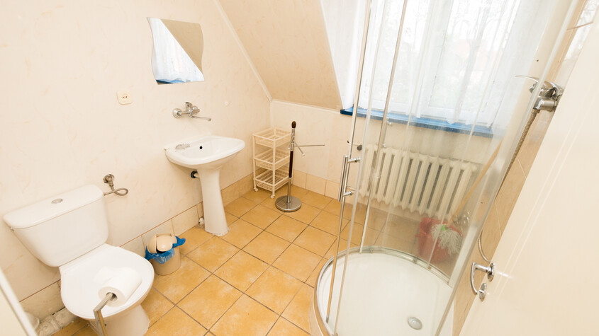 Elbląg * * * ABC NIERUCHOMOŚCI * * *DOM WOLNOSTOJĄCY W SAMYM CENTRUM KRYNICY MORSKIEJo pow. 559 m2, działka 799