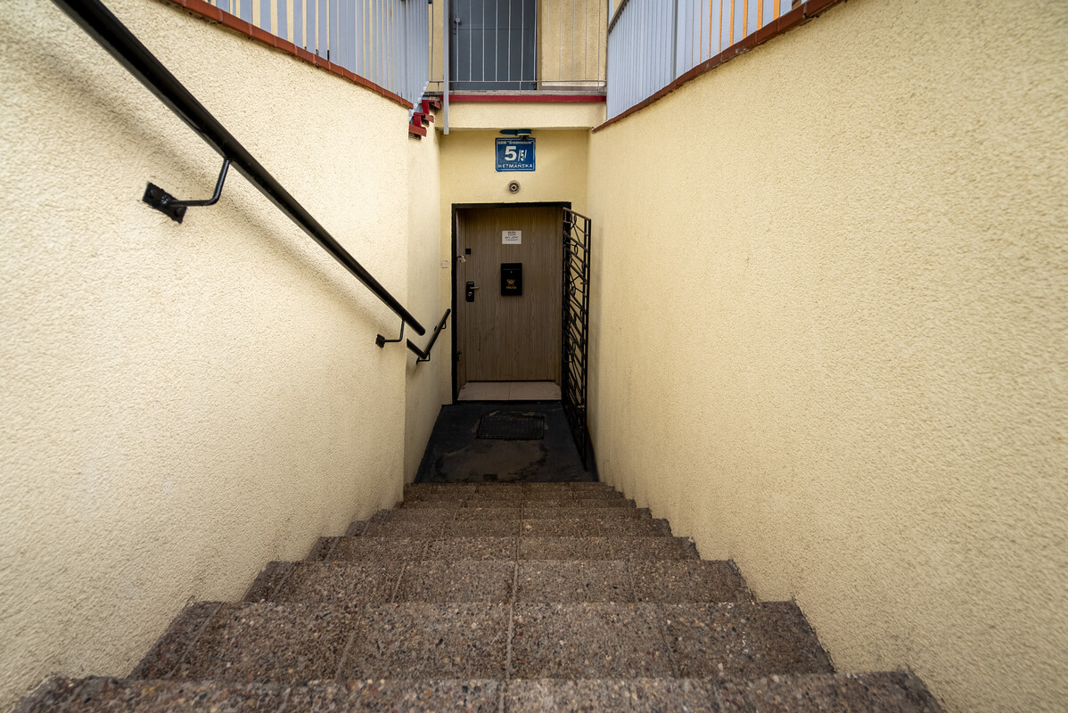 Elbląg LOKAL UŻYTKOWY 89,9 m² W CENTRUM ELBLĄGA – UL. HETMAŃSKANA SPRZEDAŻ LOKAL UŻYTKOWY O POWIERZCHNI