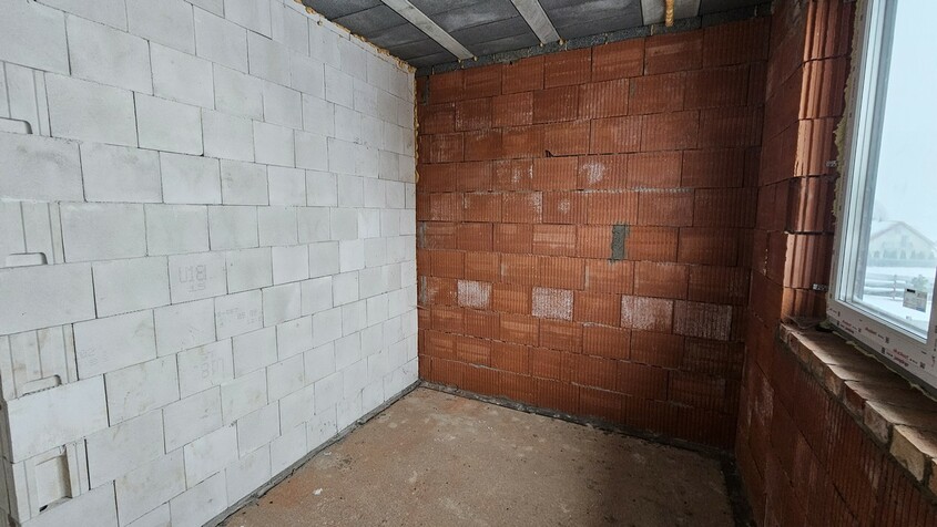 Elbląg BIURO NIERUCHOMOŚCISZULC& SZULCPowierzchnia działki: 700 m2Dom na sprzedaż w stanie surowym zamkniętym w