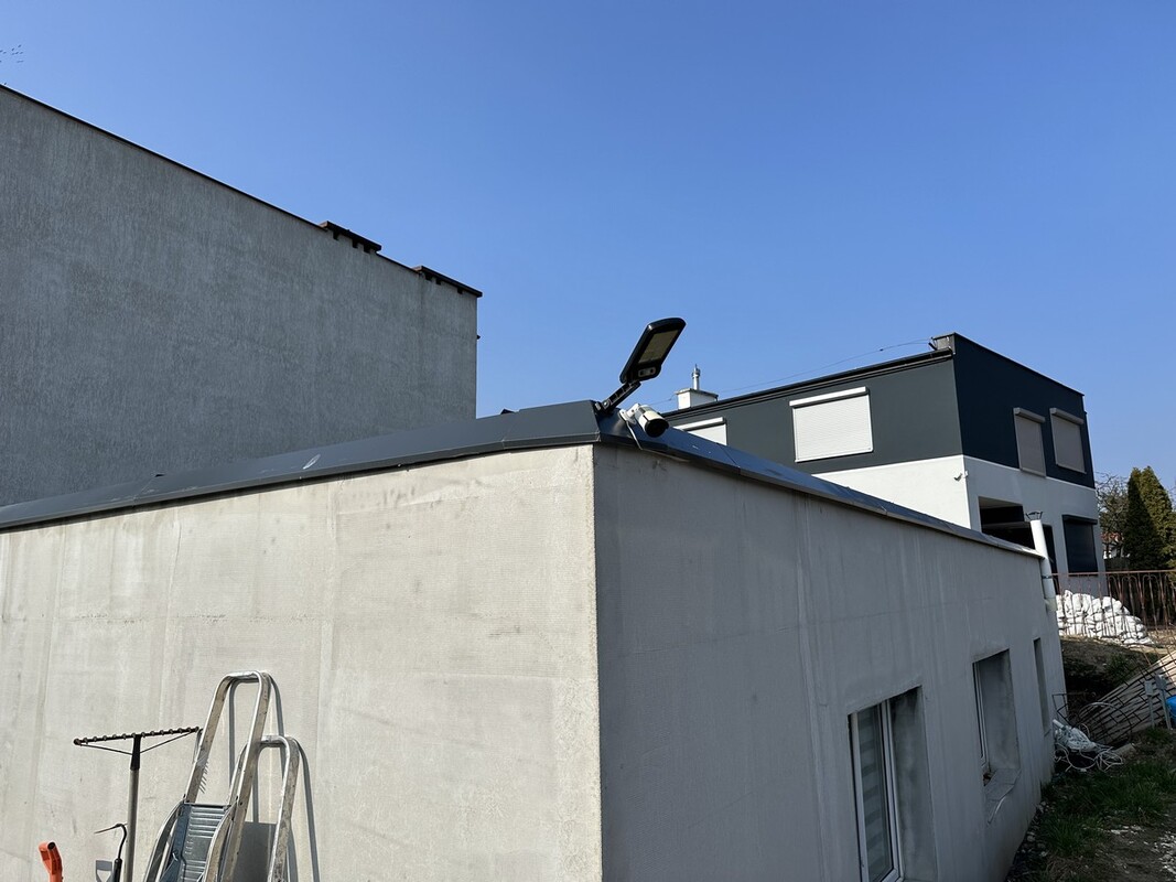 Elbląg BIURO NIERUCHOMOŚCISZULC& SZULCElbląg, ul. Kartuska 10Rodzaj nieruchomości: część bliźniaka