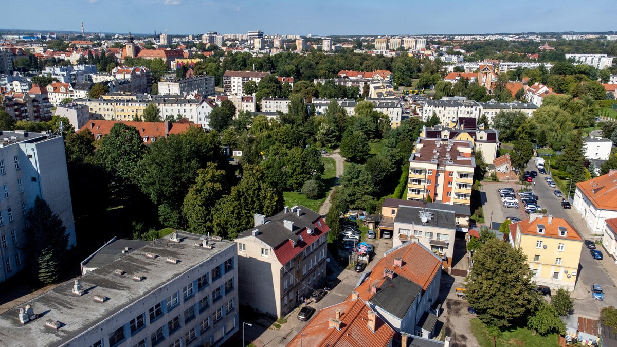 Elbląg   TO MY SPRZEDAJEMYNIERUCHOMOŚCI W TYM MIEŚCIEBIURO NIERUCHOMOŚCIAMERICAN HOMEFOR SALE - 2 POKOJE - POLNA