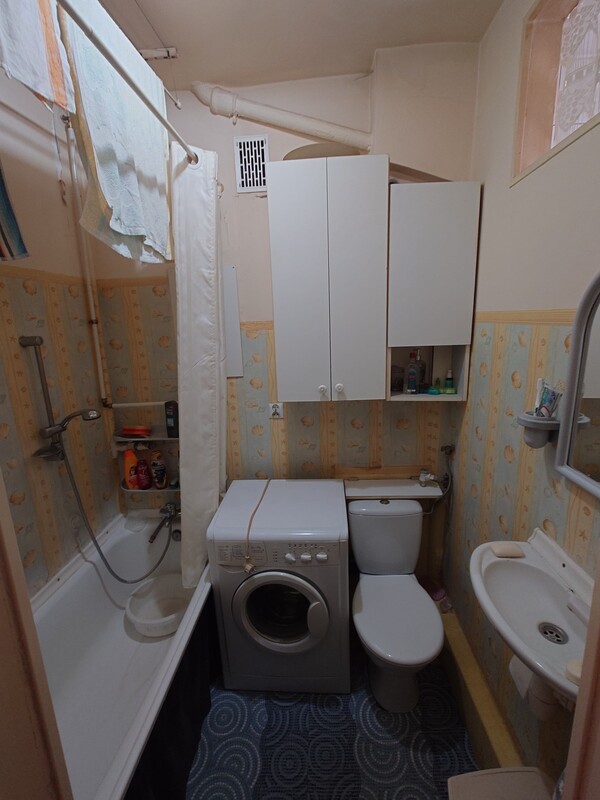 Elbląg NA SPRZEDAŻ - 2 POKOJE, 44 m², balkon, piwnica, 1.piętro - centrum Elbląga