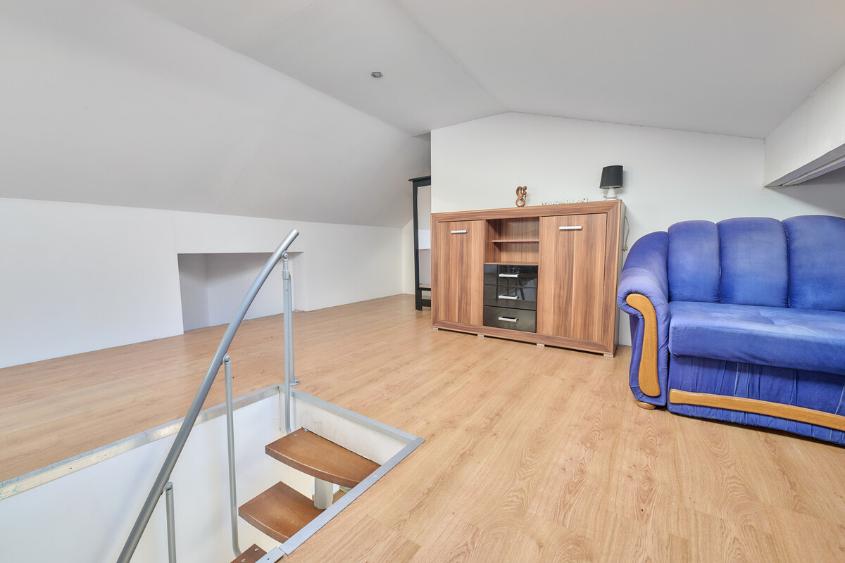 Elbląg Mieszkanie dwupoziomowe w Pasłęku. zobacz film :https://youtu.be/rRed32pFPiE?si=3KXBfNS-w-IWXyZs