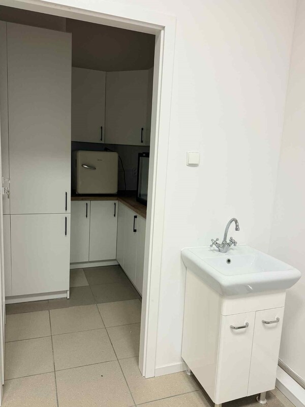 Elbląg 🏢 Wynajmę lokal użytkowy 46 m² – idealny na gabinet, biuro lub usługi! Świetna